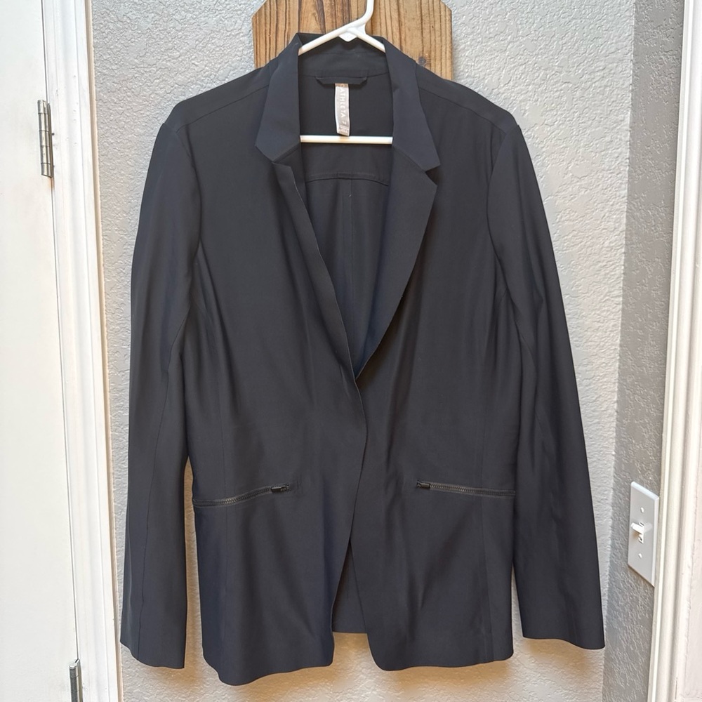 Athleta Black Mesh-Back Jacket